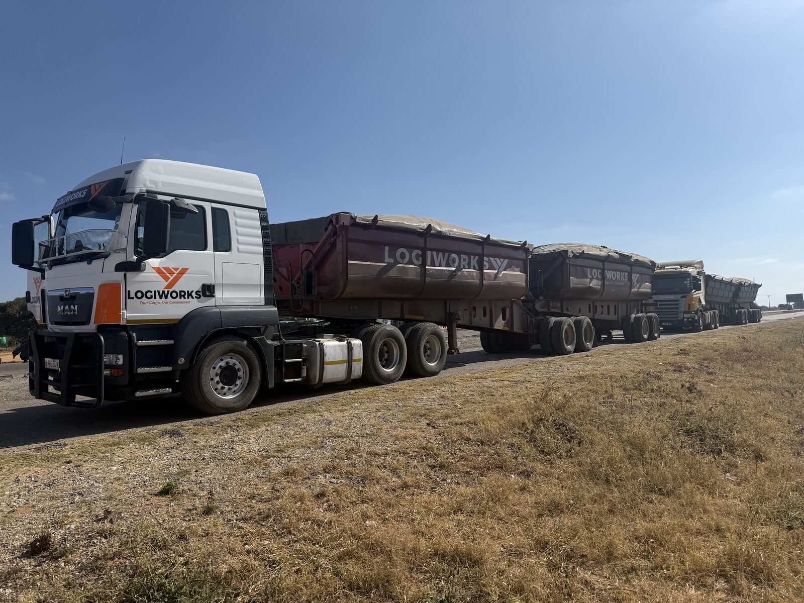 LogiWorks side tipper fleet on the road